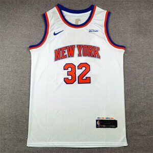 New York Knick Karl-Anthony Towns #32 Men's Basketball Jersey